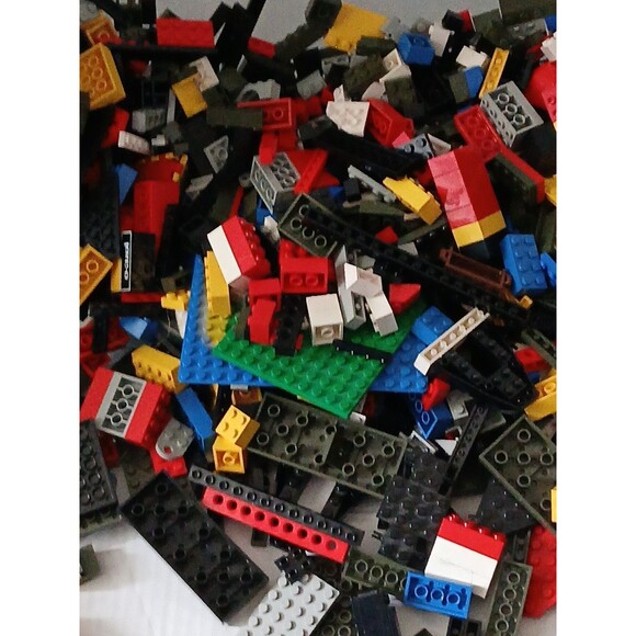 Bulk 3.5 Lbs Lego Assorted Random Pieces From Multiple Sets Mixed Lot Read Desp. - Picture 14 of 16